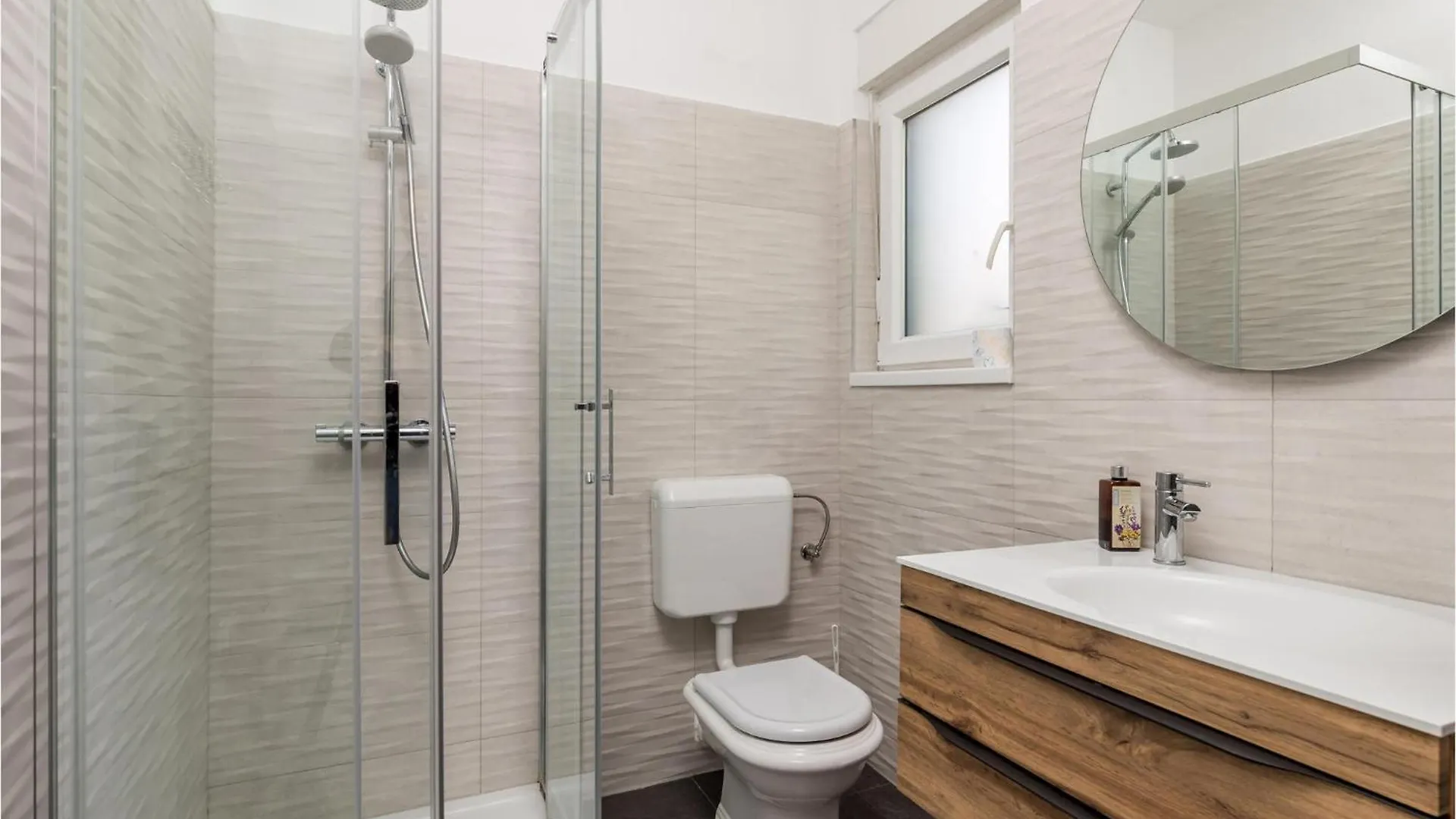 3 Bedroom Cozy Apartment In Opatija Croatia