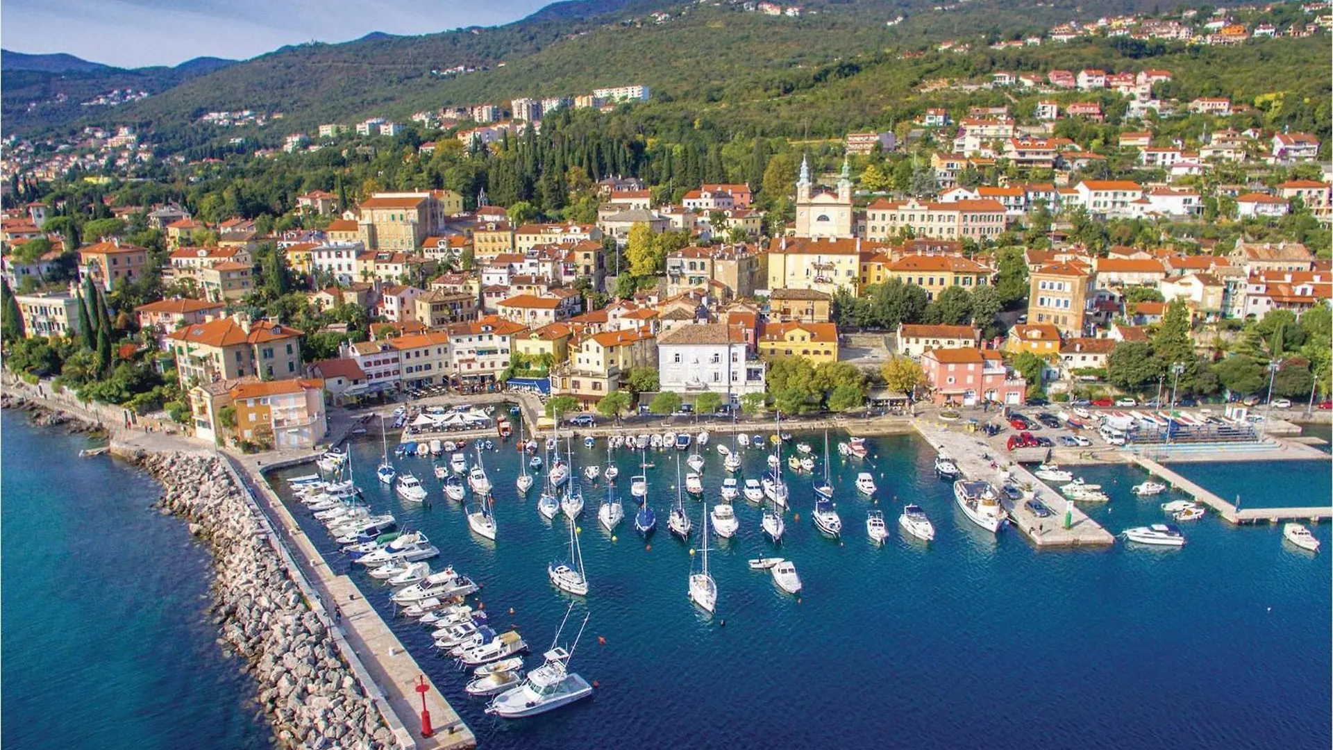 3 Bedroom Cozy Apartment In Opatija