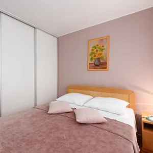  Apartment M-arte